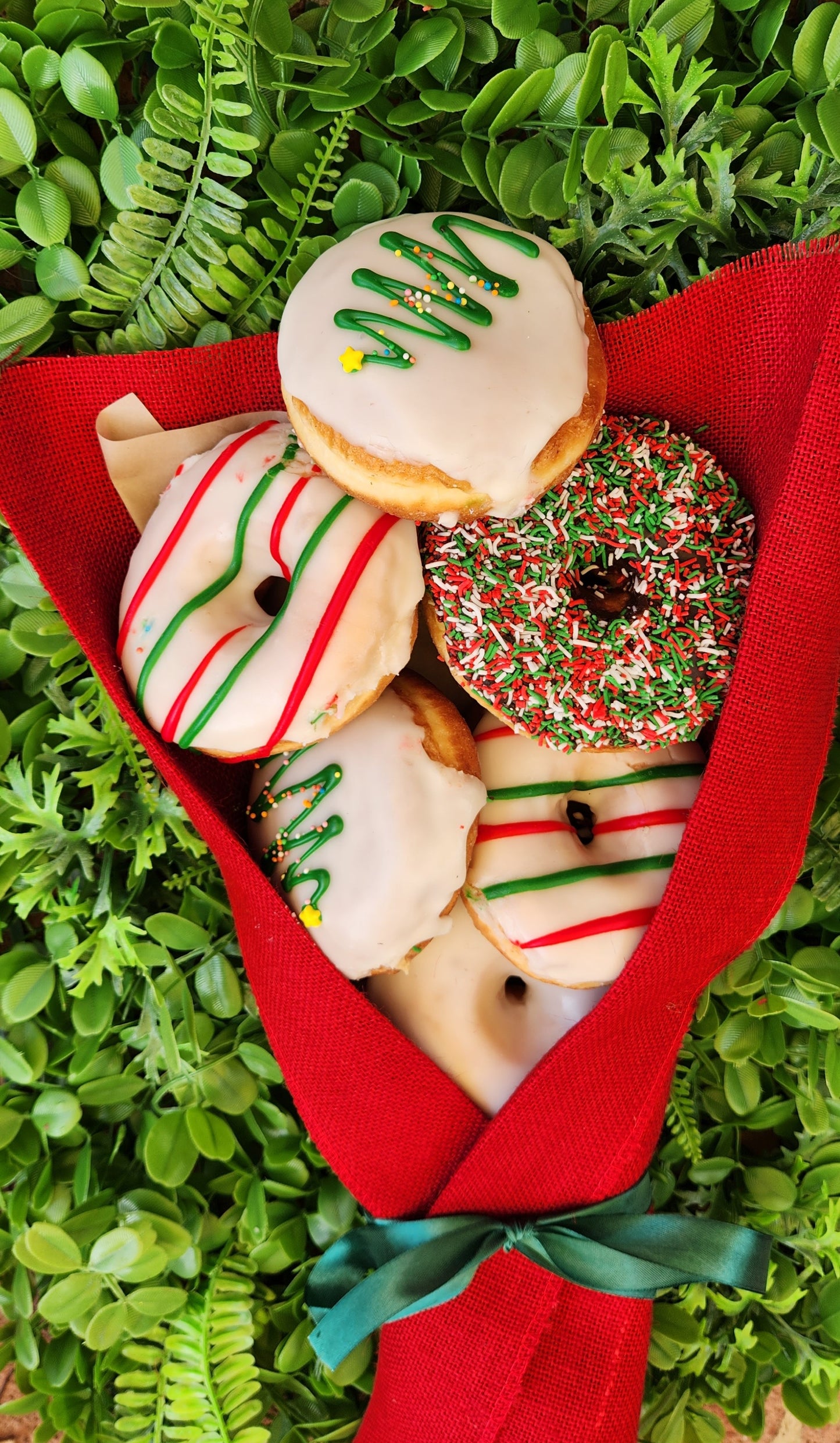 Premium 6 Pack XL Donut Bouquet